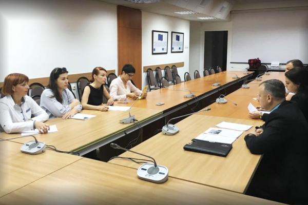 Subiectul taxelor informale colectate în şcoli şi grădiniţe discutat la CNA