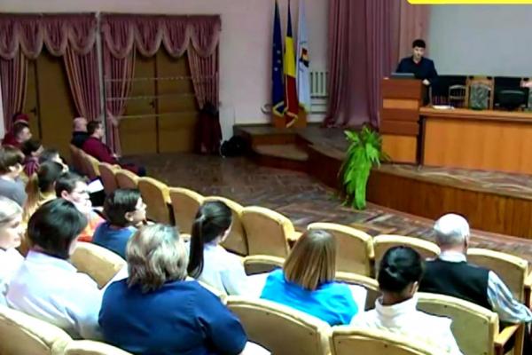 Experții CNA au explicat medicilor ce riscă dacă iau mită (VIDEO)