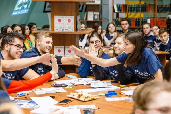 Quiz-ul prointegritate - jocul intelectual care a provocat tinerii din Hânceşti