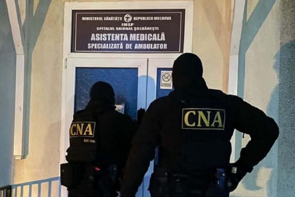 CNA și procurorii efectuează percheziții în Chișinău, Șoldănești și Rezina în dosare de corupție sistemică ce vizează eliberarea ilegală a certificatelor medicale pentru șoferi