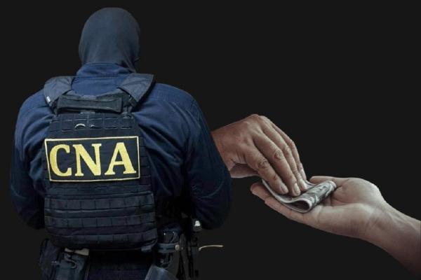 20 000 de euro pentru eliberarea unui deținut condamnat pentru viol. CNA și PA au efectuat percheziții într-un dosar de trafic de influență
