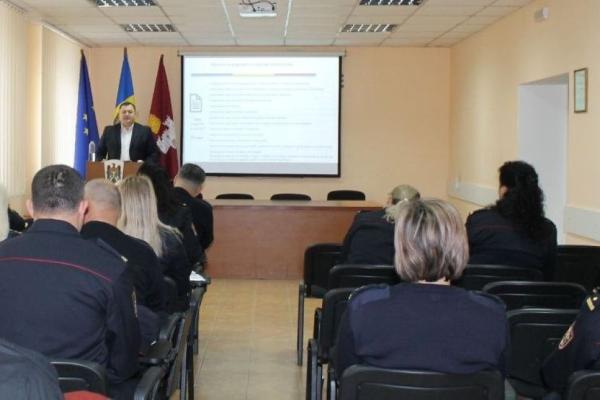 Peste 130 de persoane instruite în sectorul public și privat săptămâna aceasta. CNA a promovat normele de integritate și liniile telefonice de sesizare