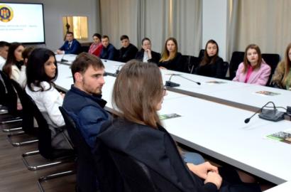 Un grup de studenți, membri ai Asociației Europene a Studenților în Drept, ELSA, a efectuat o vizită la CNA