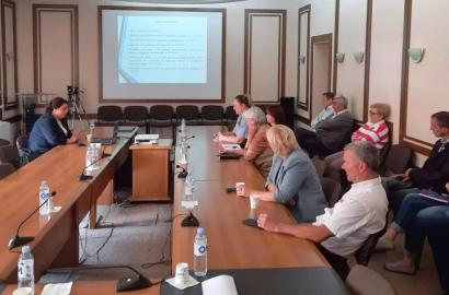 Sute de funcționari din Călărași, la discuții anticorupție cu ofițerii CNA