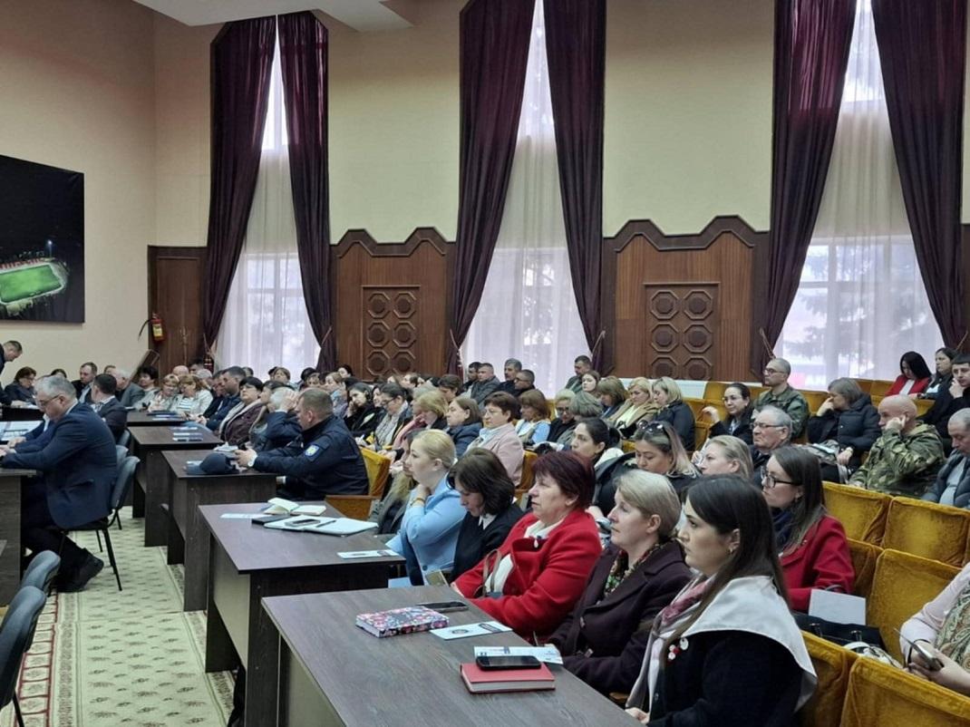 Promovarea responsabilității în procesul electoral din Republica Moldova prin campania „Decid cu Integritate – Aleg cu Responsabilitate”. Peste 800 de agenți publici instruiți de CNA la Glodeni, Sângerei și Hâncești