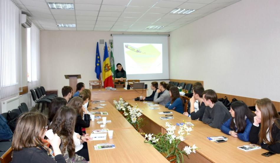 Colaboratorii CNA vor desfășura 13 instruiri în perioada 21-25 mai 2018