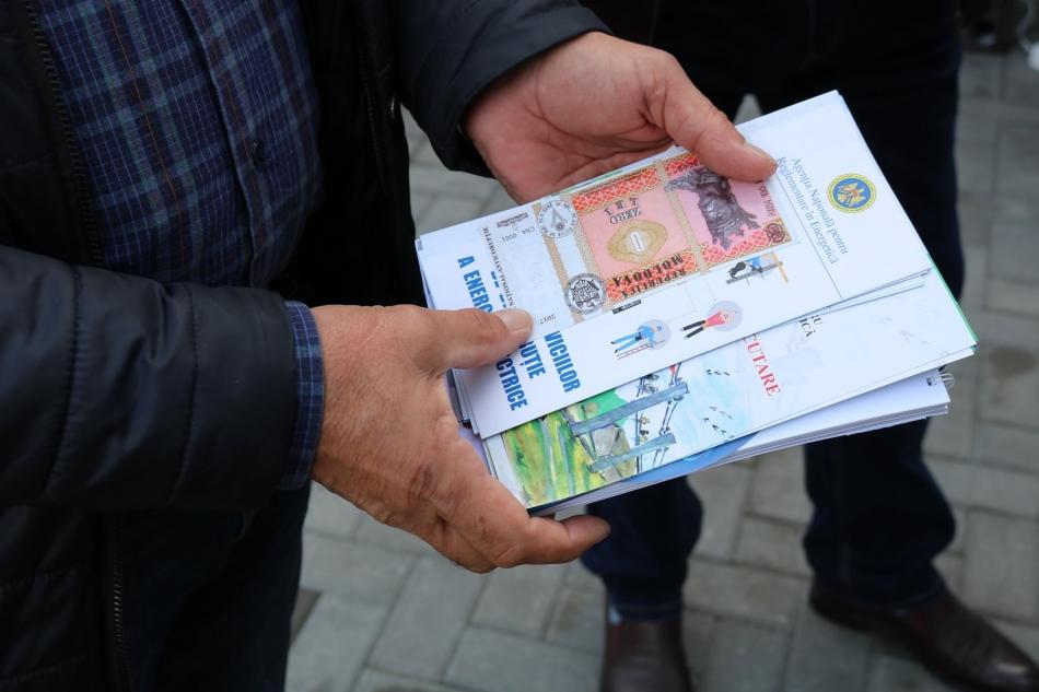 Campania de informare a consumatorilor, lansată de ANRE în parteneriat cu CNA, s-a încheiat