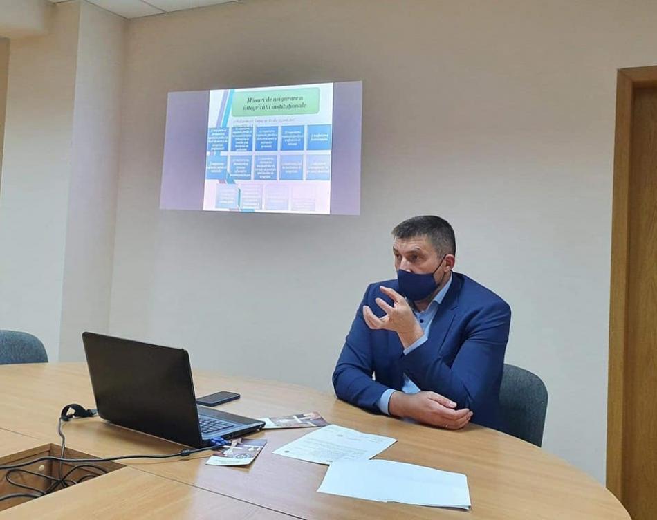 Funcţionarii Agenţiei pentru Dezvoltarea și Modernizarea Agriculturii au fost instruiţi de CNA