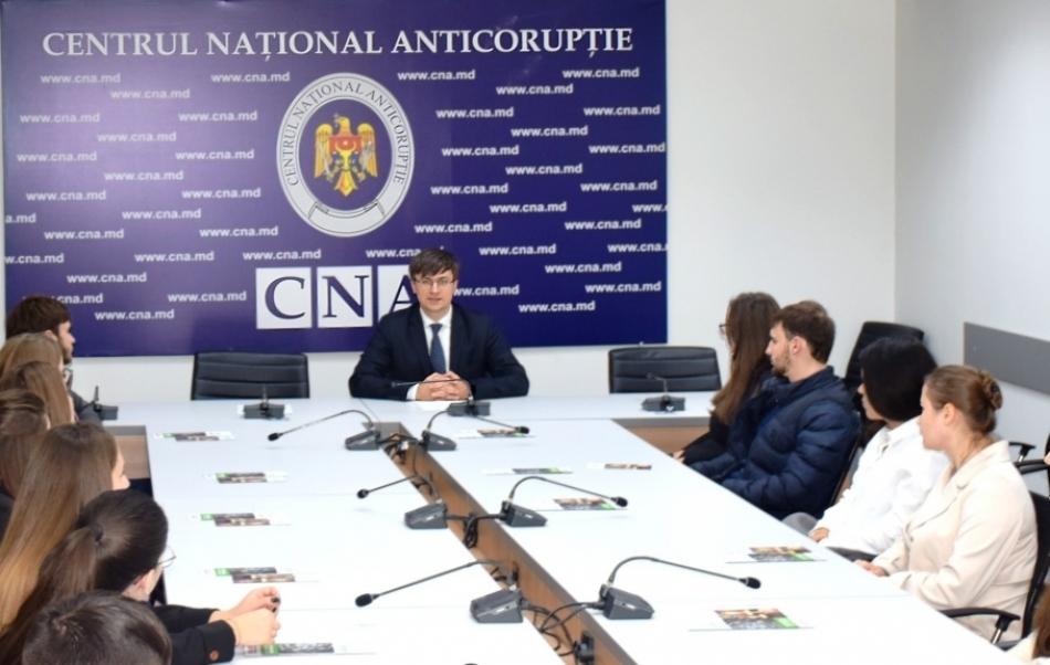 Un grup de studenți, membri ai Asociației Europene a Studenților în Drept, ELSA, a efectuat o vizită la CNA