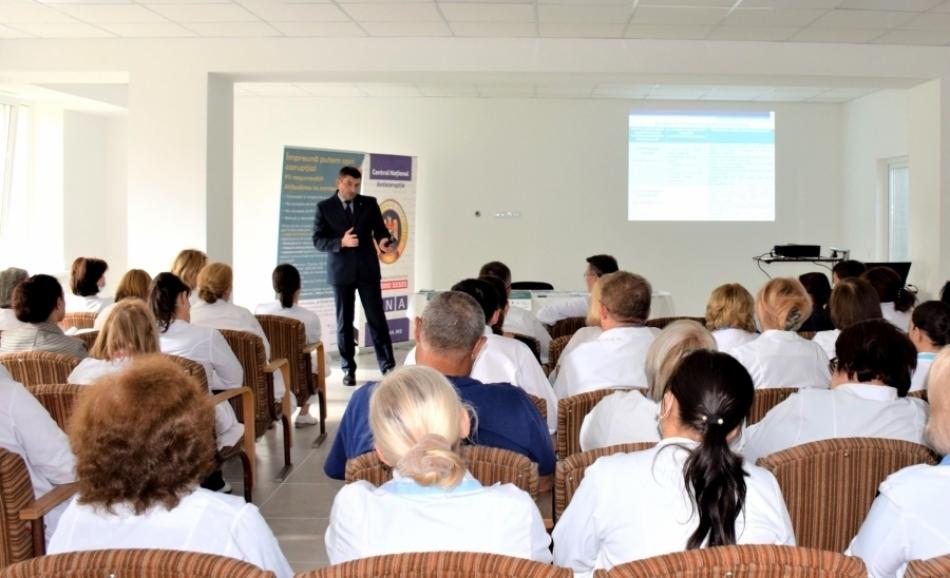 Educație anticorupție: încă 200 de agenți publici și angajați din sectorul privat, instruiți de CNA