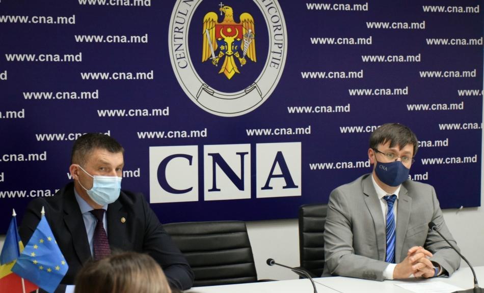 20 de studenți de la Drept, la discuții cu directorul CNA pe filiera formării profesionale. Iulian Rusu: “După absolvire, vă așteptăm în echipa Centrului Național Anticorupție”