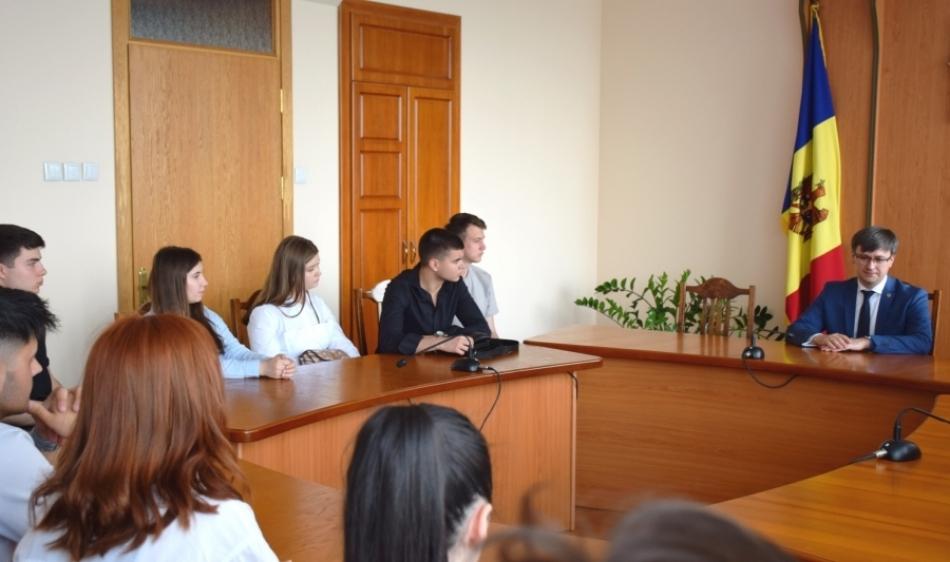 30 de tineri, viitori juriști, s-au întâlnit cu directorul CNA, în cadrul unei vizite de studiu la Centrul Național Anticorupție
