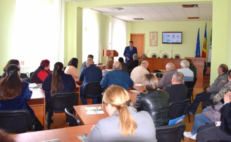 600 de persoane au fost instruite de Centrul Național Anticorupție, la Edineț, Briceni și Hîncești