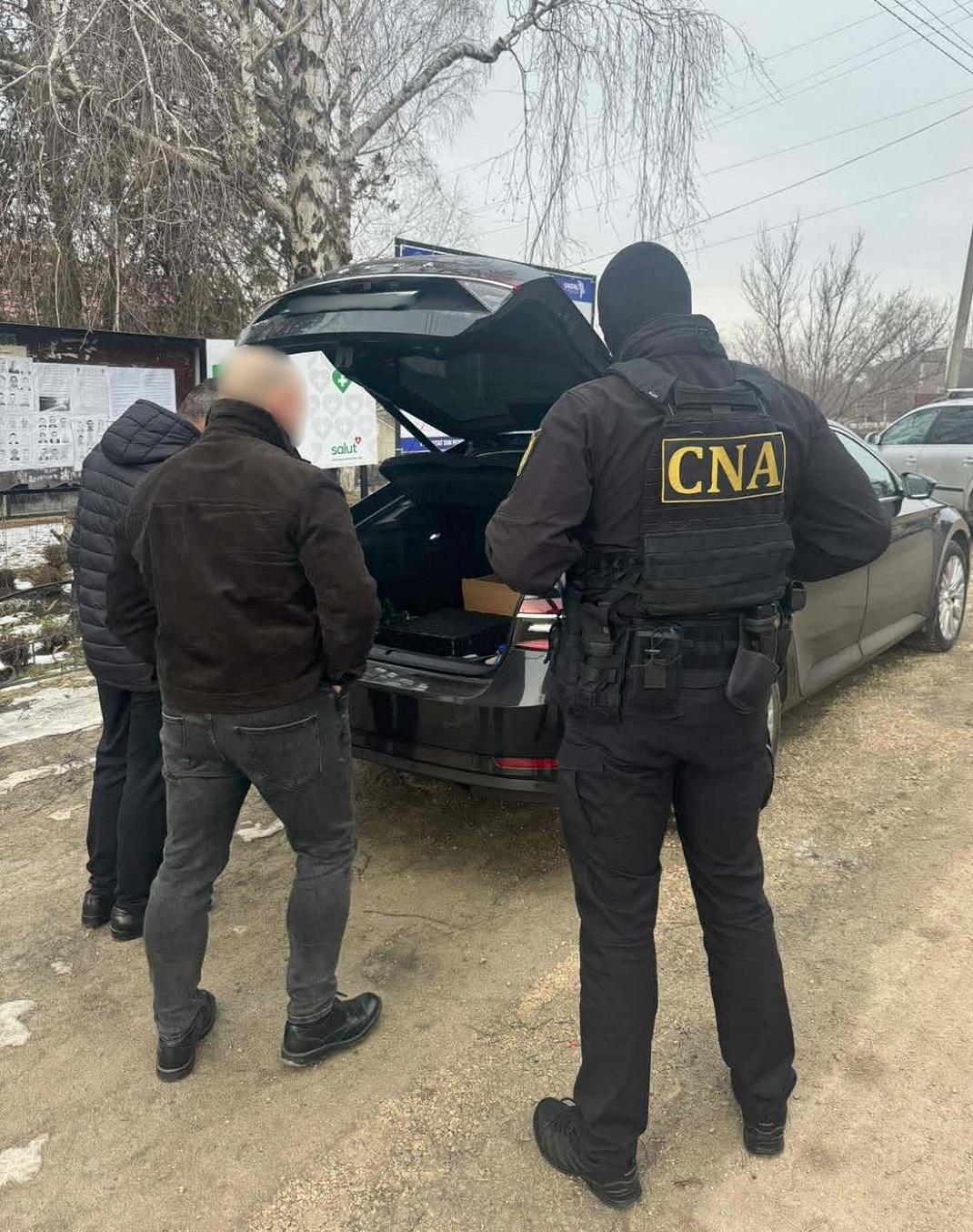 CNA și procurorii au desfășurat zeci de percheziții în mai multe primării din țară într-un dosar de delapidare de proporții în proiecte de infrastructură finanțate din fonduri naționale și externe