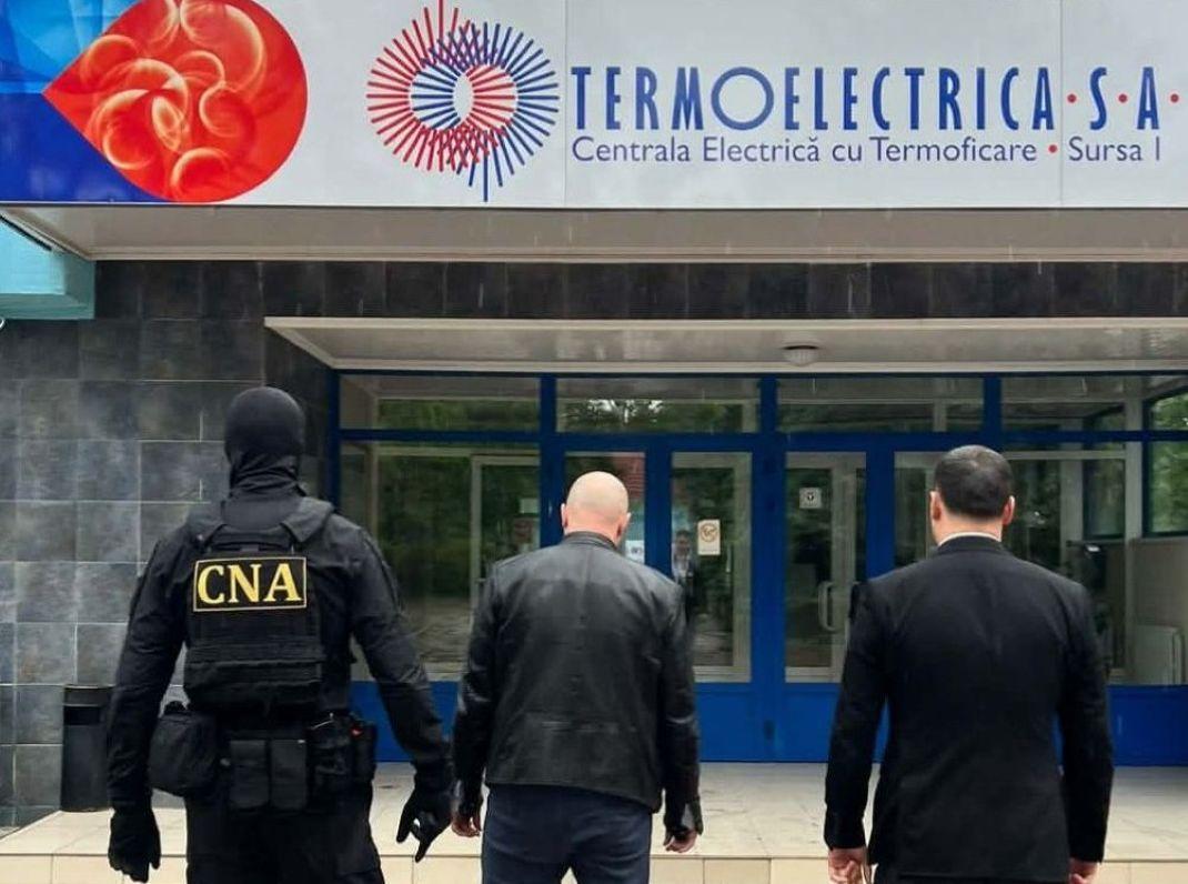 Un șef de secție din cadrul SA „Termoelectrica” a fost reținut de CNA într-un dosar de corupere activă și pasivă-2