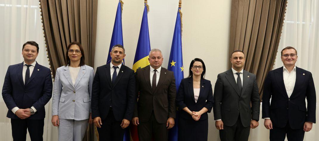 CNA, PG, MJ, MAI, MS, MMPS și SV au semnat ordinul interinstituțional pentru prevenirea și combaterea torturii, tratamentelor inumane și degradante